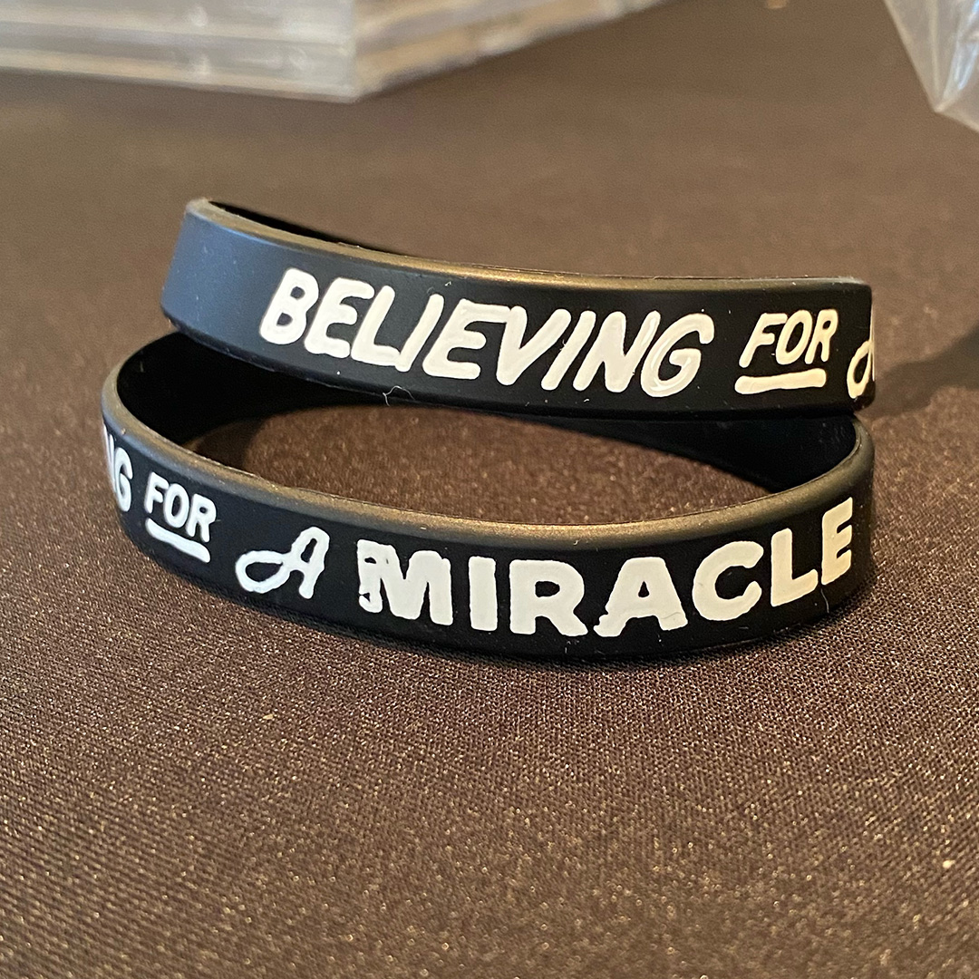Wristband - Believing For A Miracle